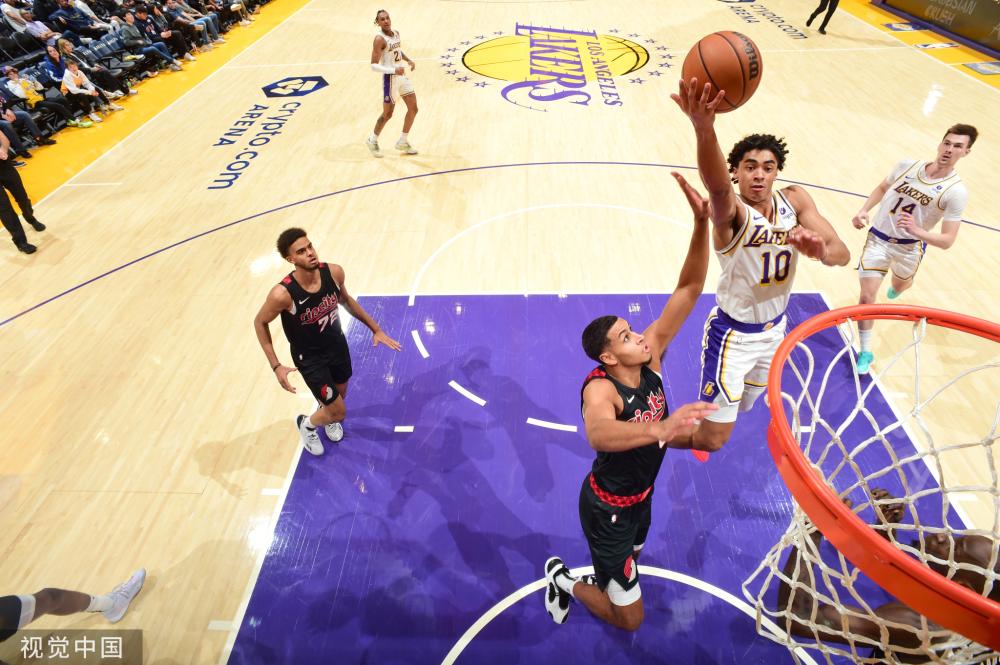 发球数据与 发球数据与