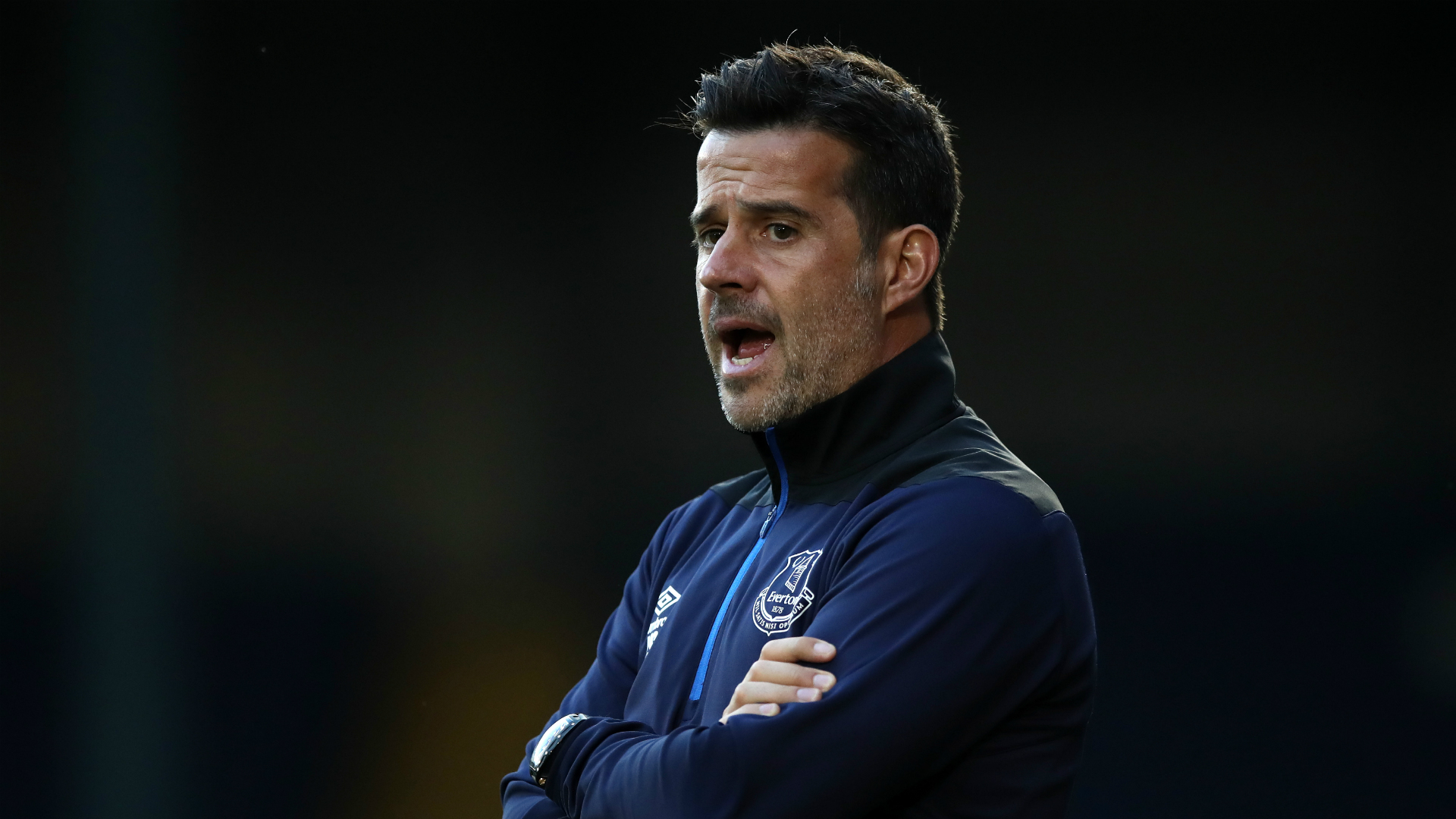 高位持球与 高位持球与